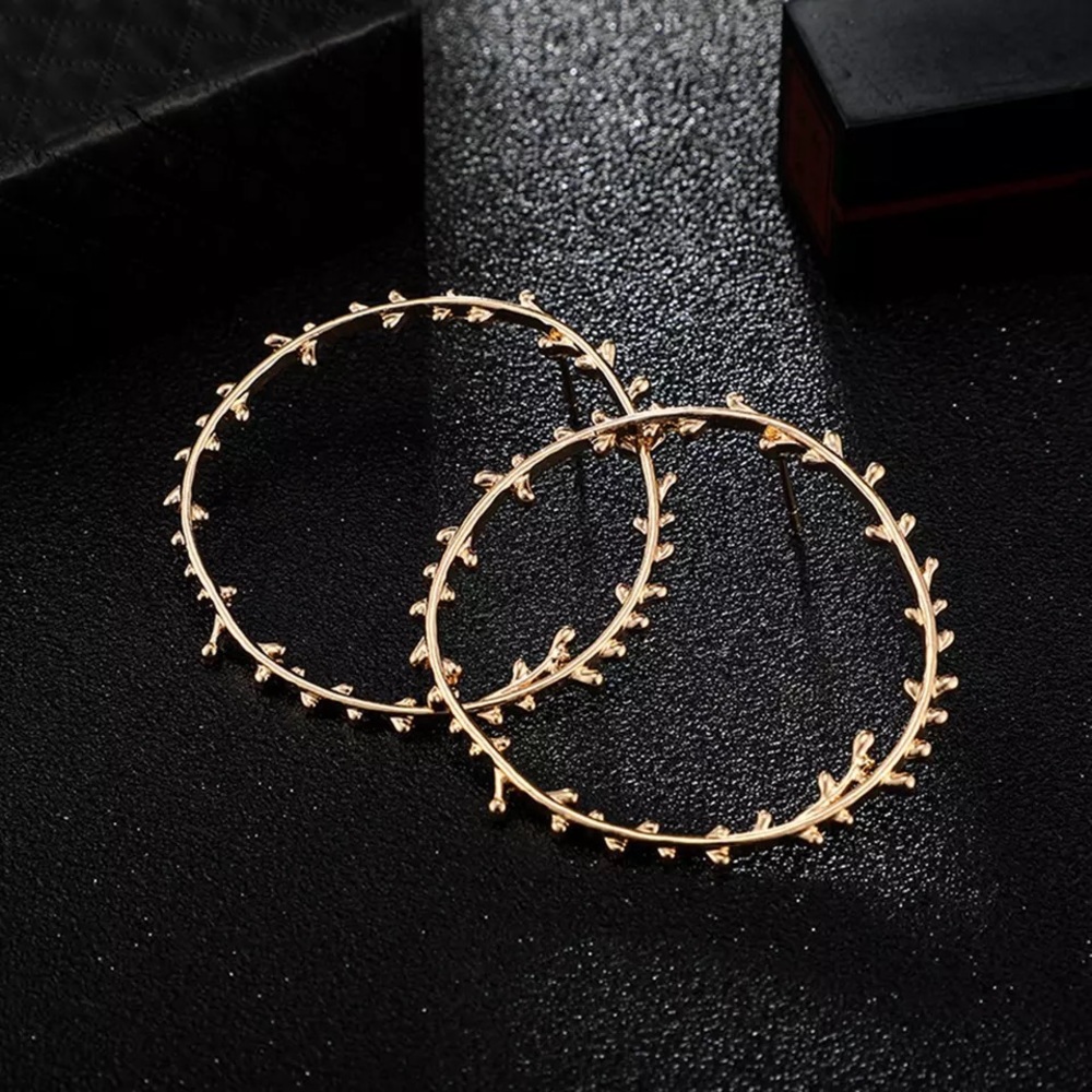 Irregular Circles Leaves Stud Drop Earrings - Picture 2 of 6